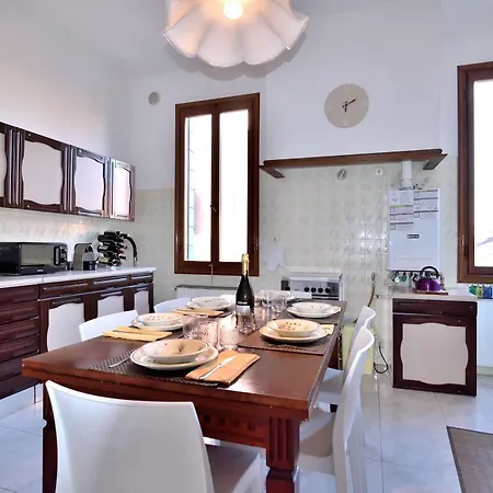 Corte Stupenda ונציה